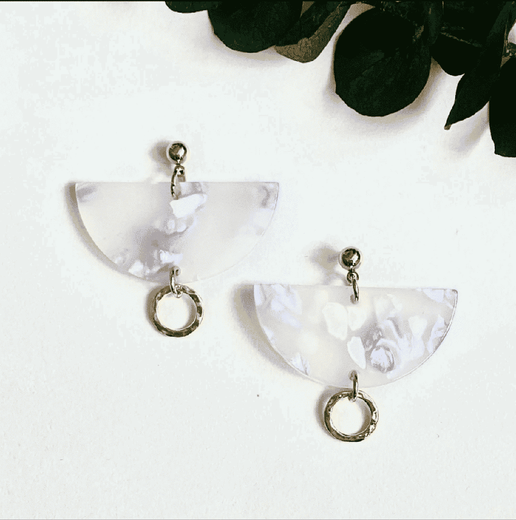 Boucles d'oreilles NAO - Collection plaqué or et acétate — vue 2