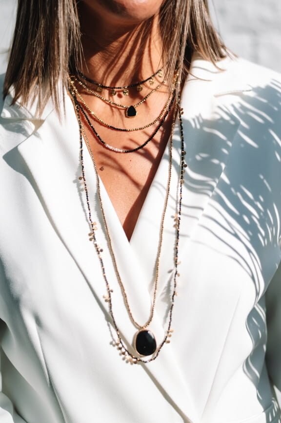 Collier en perles hématites et pierre semi-précieuse sertie - Le monde est stone - ANDREA - Onyx — vue 8
