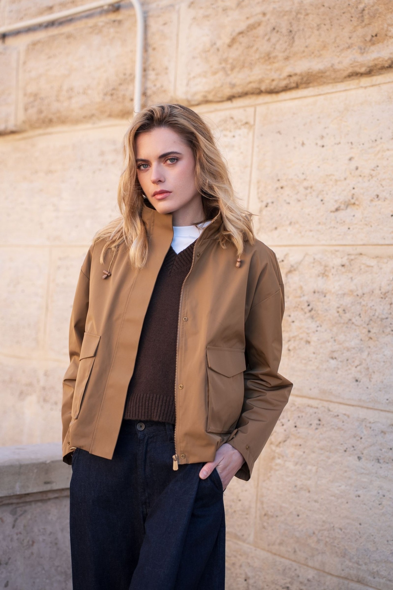 Parka courte à capuche et poches à rabat - Camel (2)
