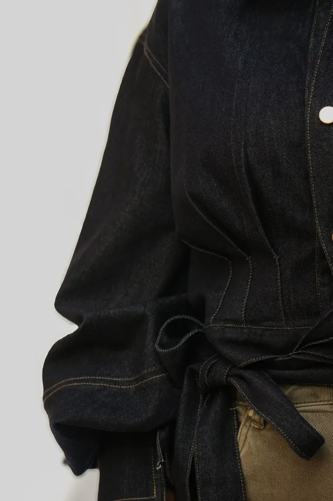 Chemise courte en jean à nouer - Bleu brut — vue 4