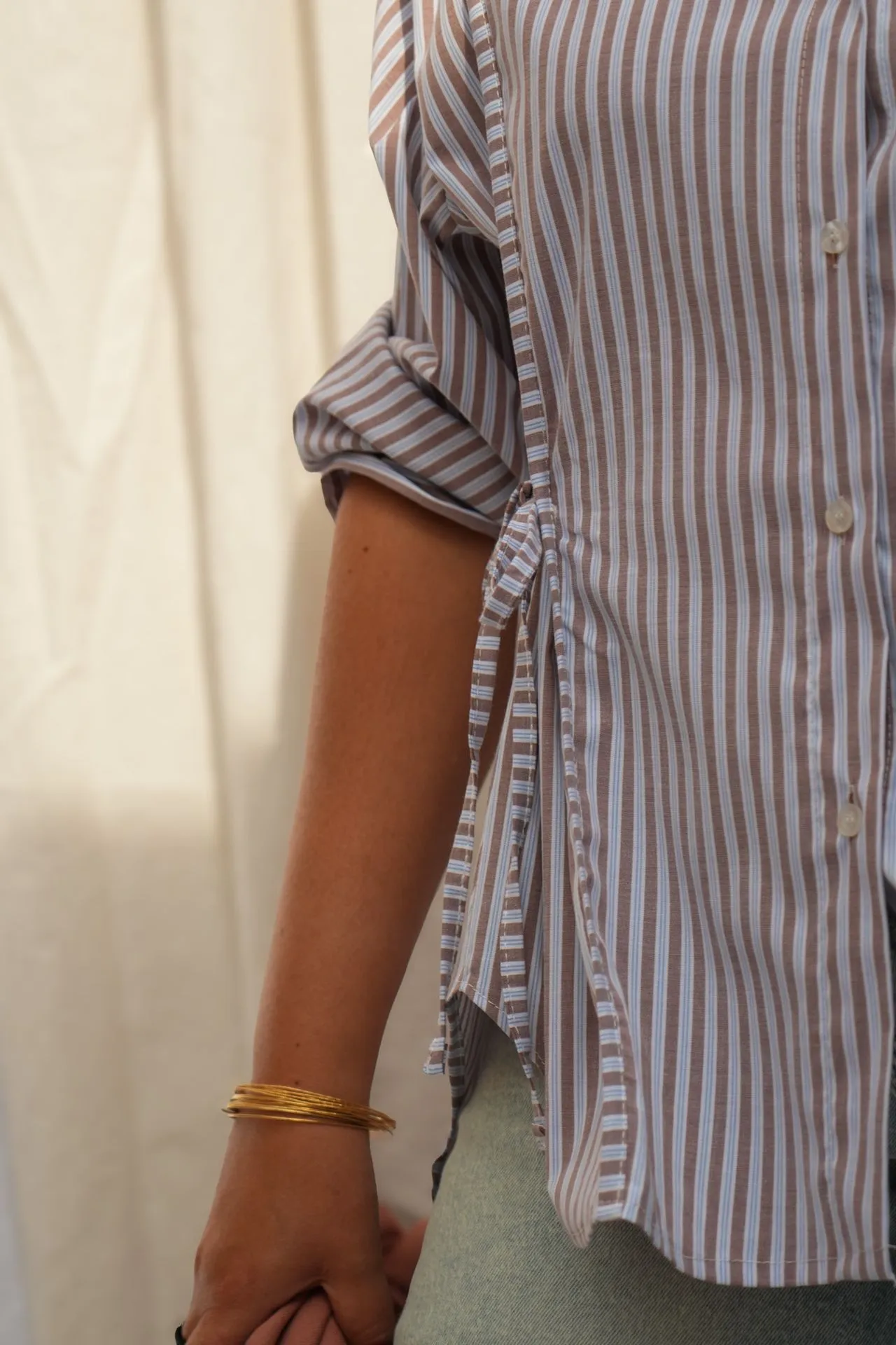 Chemise rayée à nouer - Taupe — vue 4
