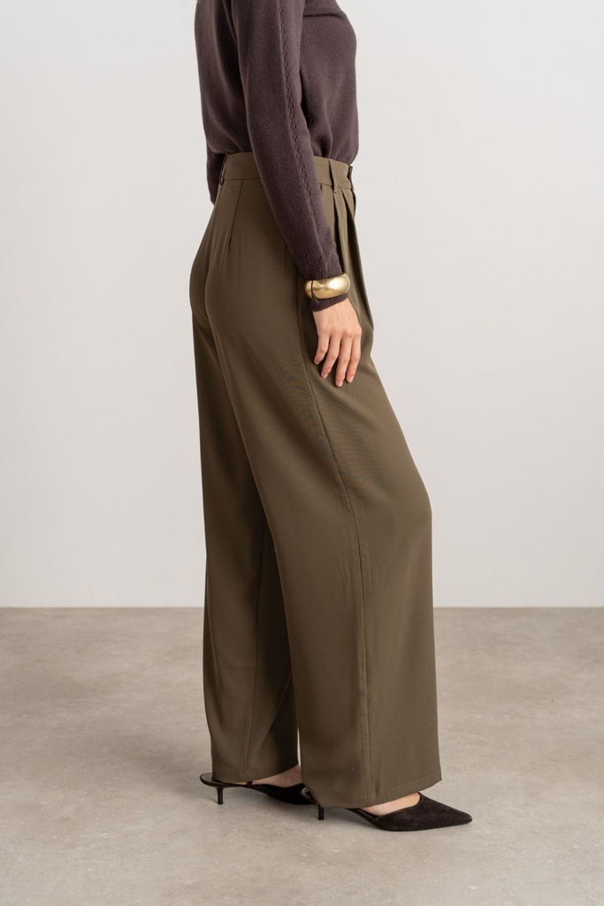 Pantalon de tailleur fluide avec plis plats - Pina - Kaki (4)