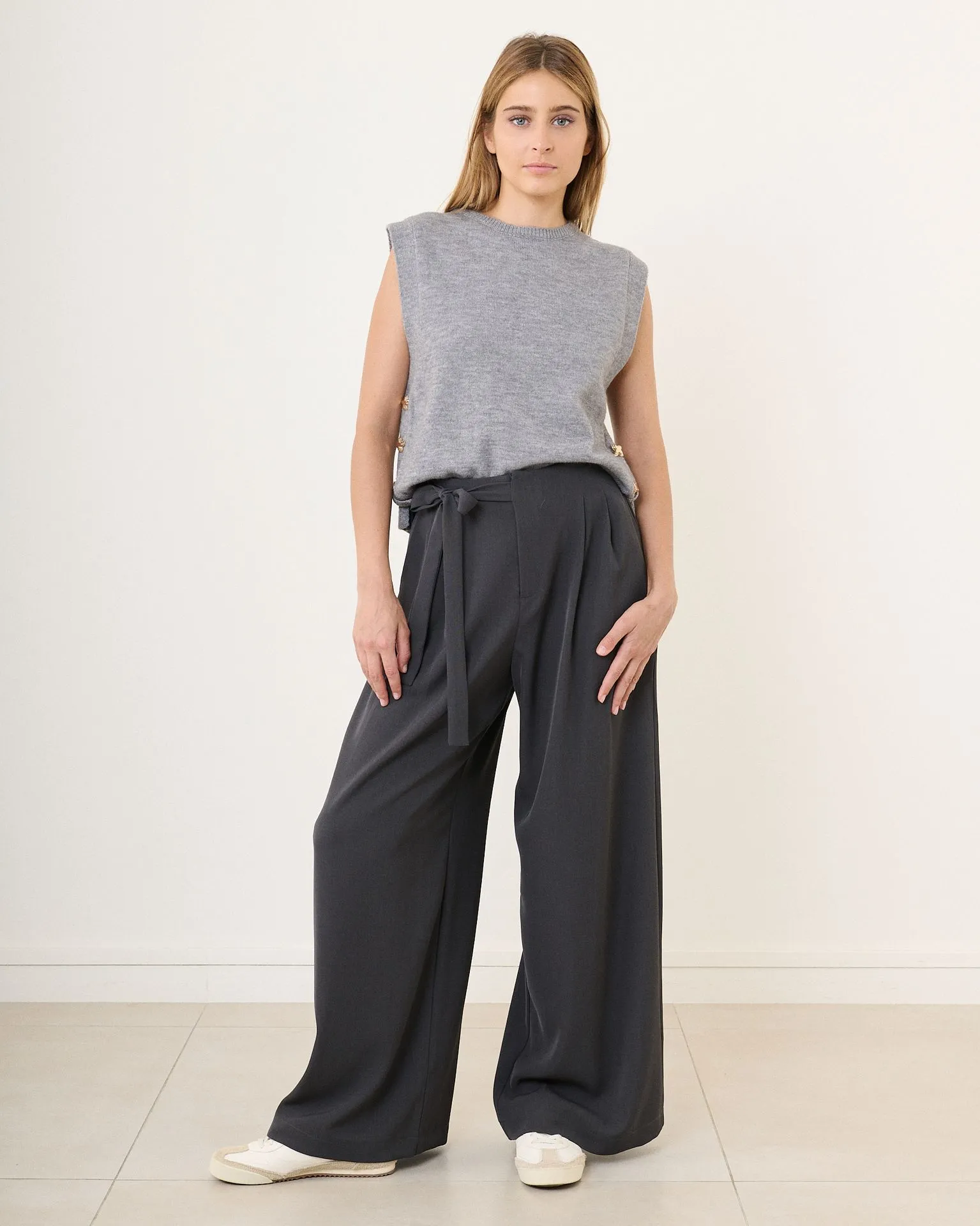 Pantalon de tailleur à nouer avec élastique au dos - Tara - gris — vue 2