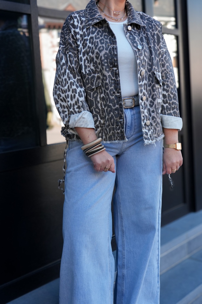 Veste en jeans oversized - Zoé - léopard blanc — vue 6