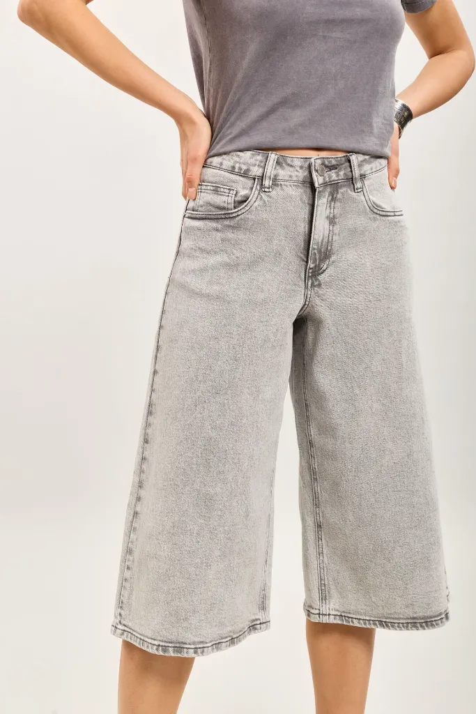 Bermuda / short en jeans - gris — vue 3