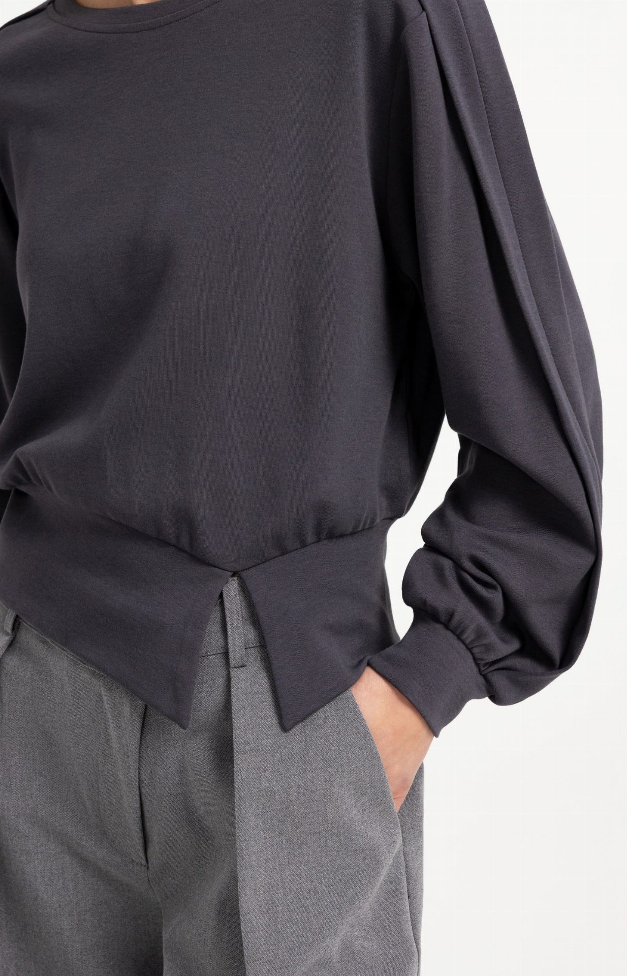 Pull léger avec ceinture et détails plissés - YAYA - Hole Black (5)