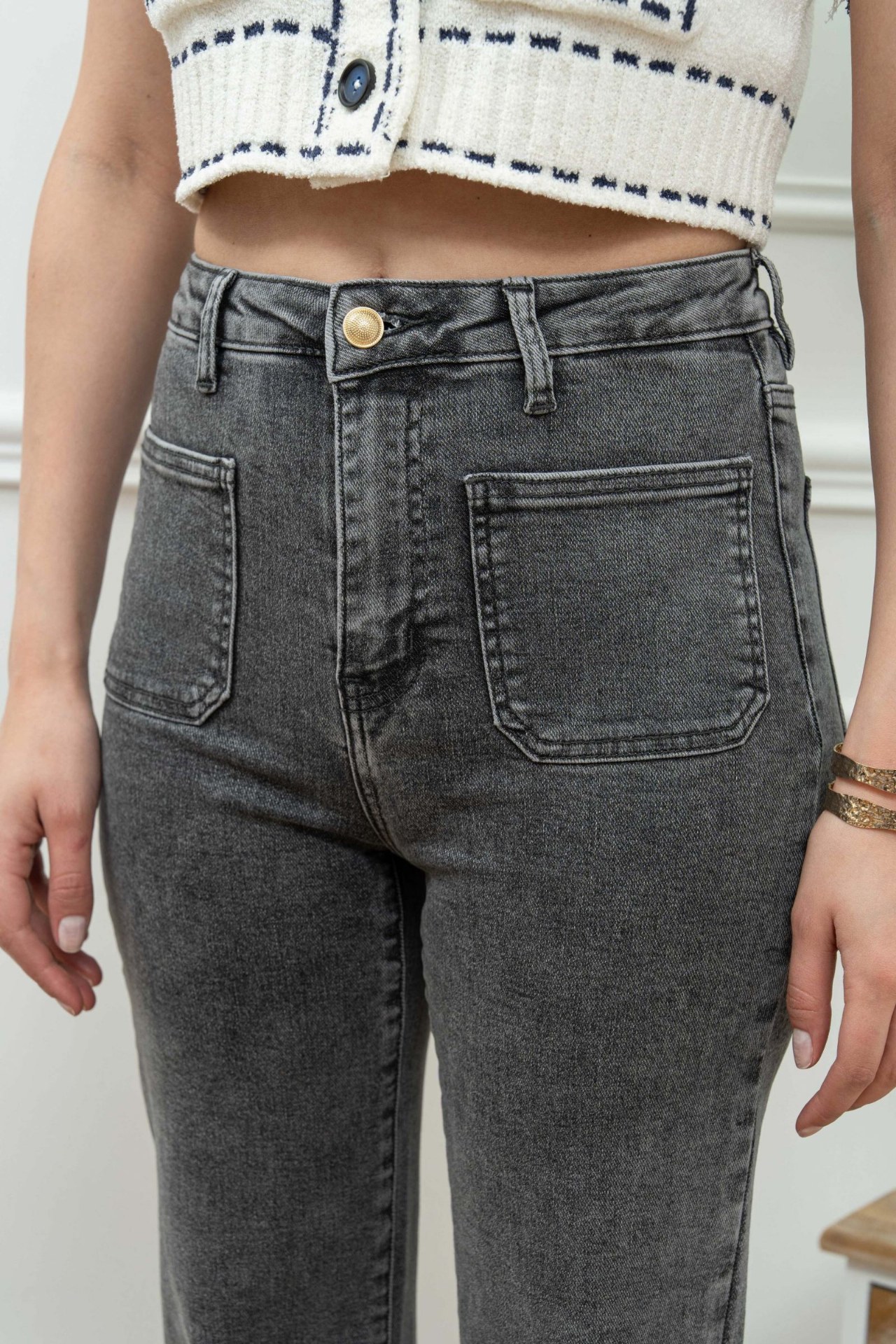 Jeans droit avec poches appliquées - Gris (8)