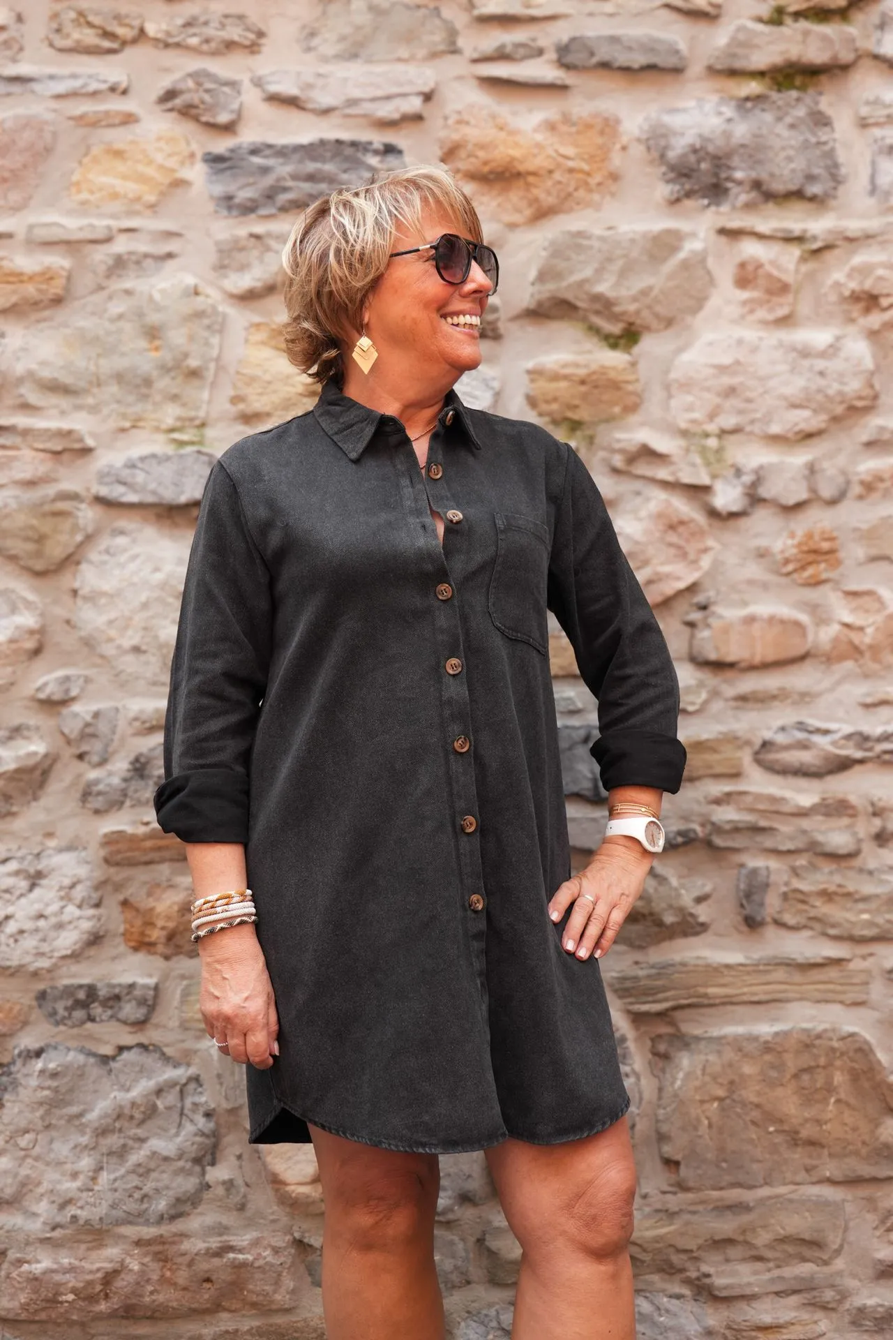 Robe chemise en coton délavé - Noir — vue 2
