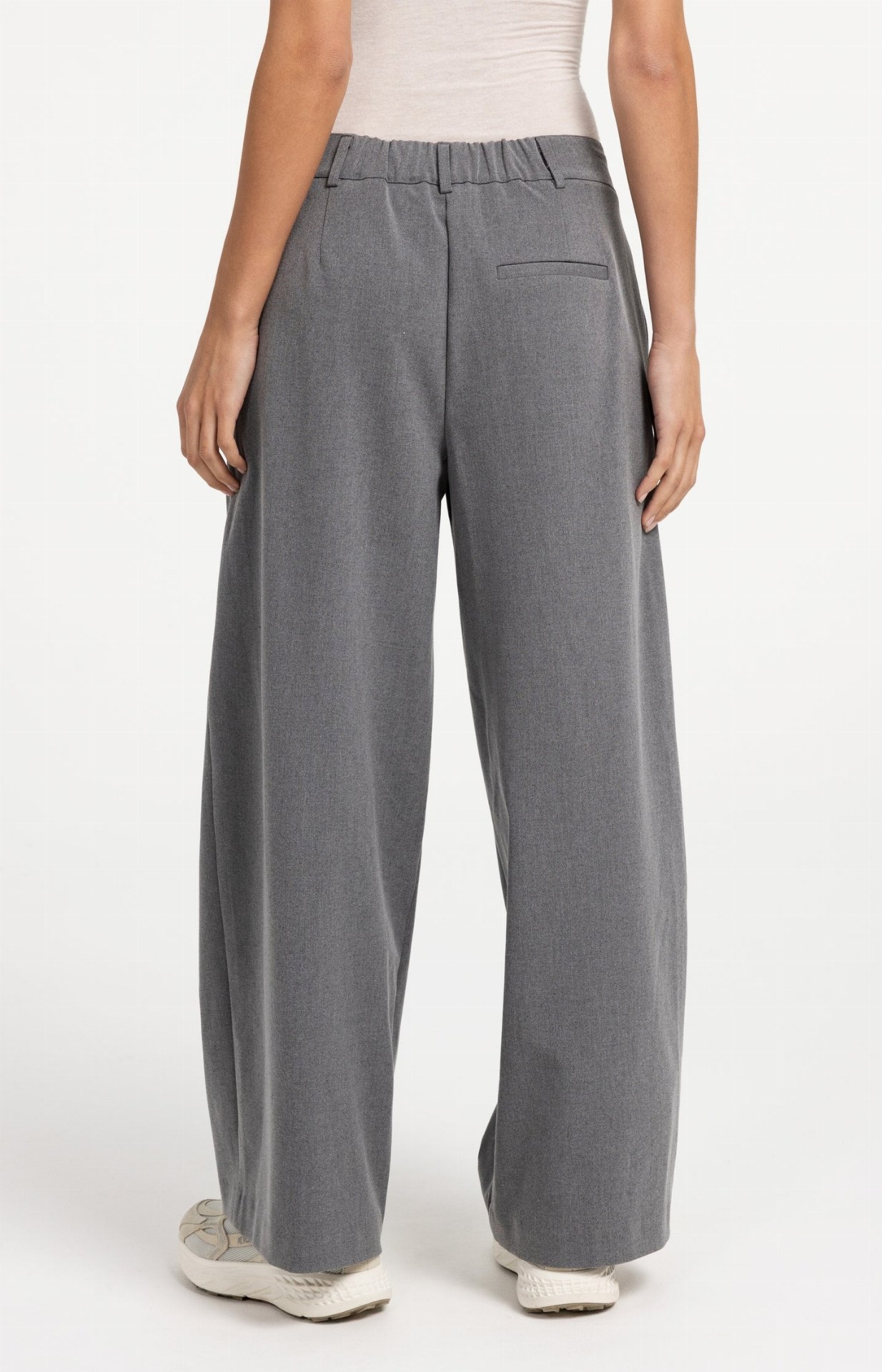 Pantalon en tissu à jambes larges et fermeture asymétrique - YAYA - Anthracite Melange (5)