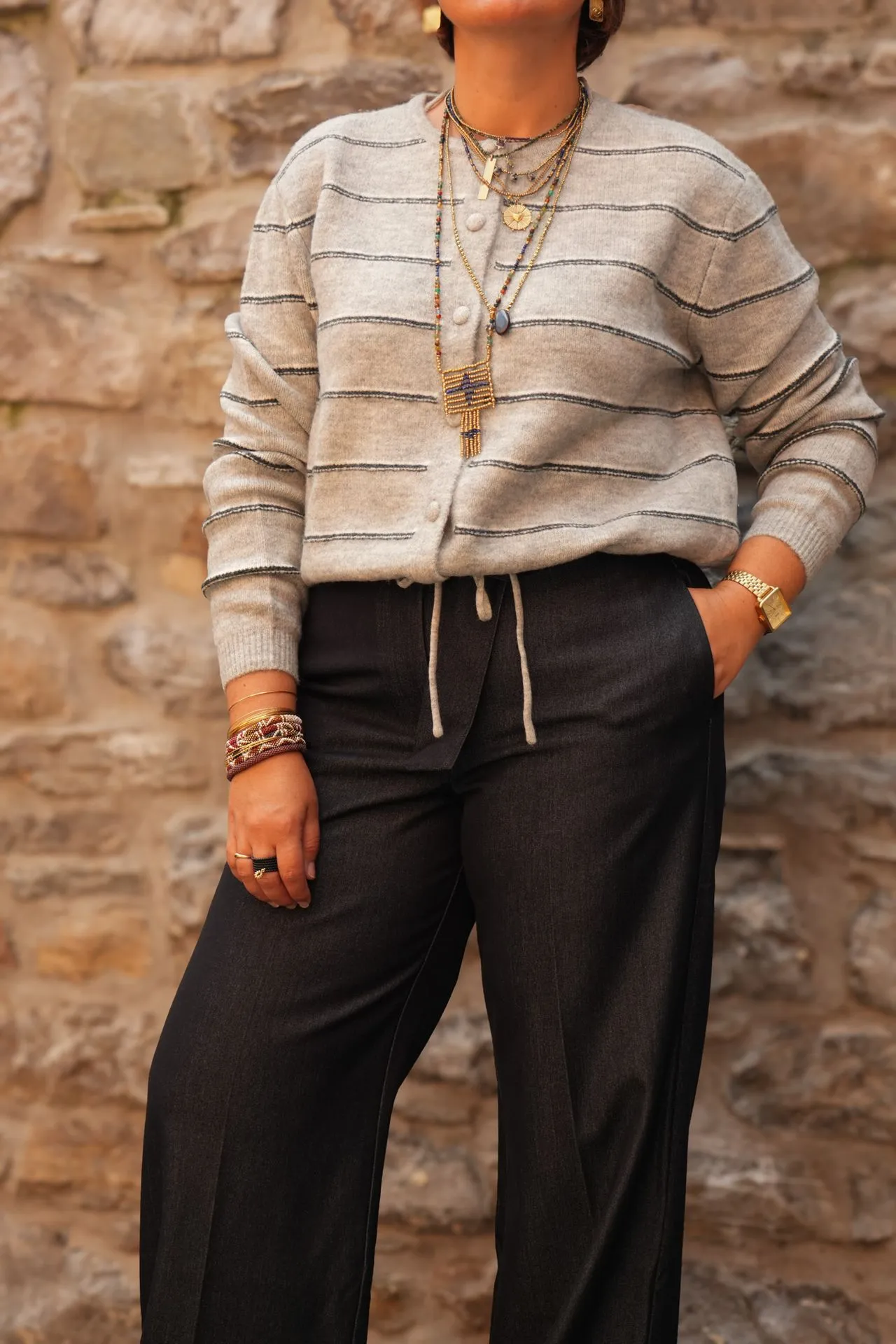 Pantalon en tissu avec ceinture et fini satiné - YAYA - Cat Black (vue 3)
