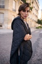 Manteau cape matelassé oversize - Noir (6)