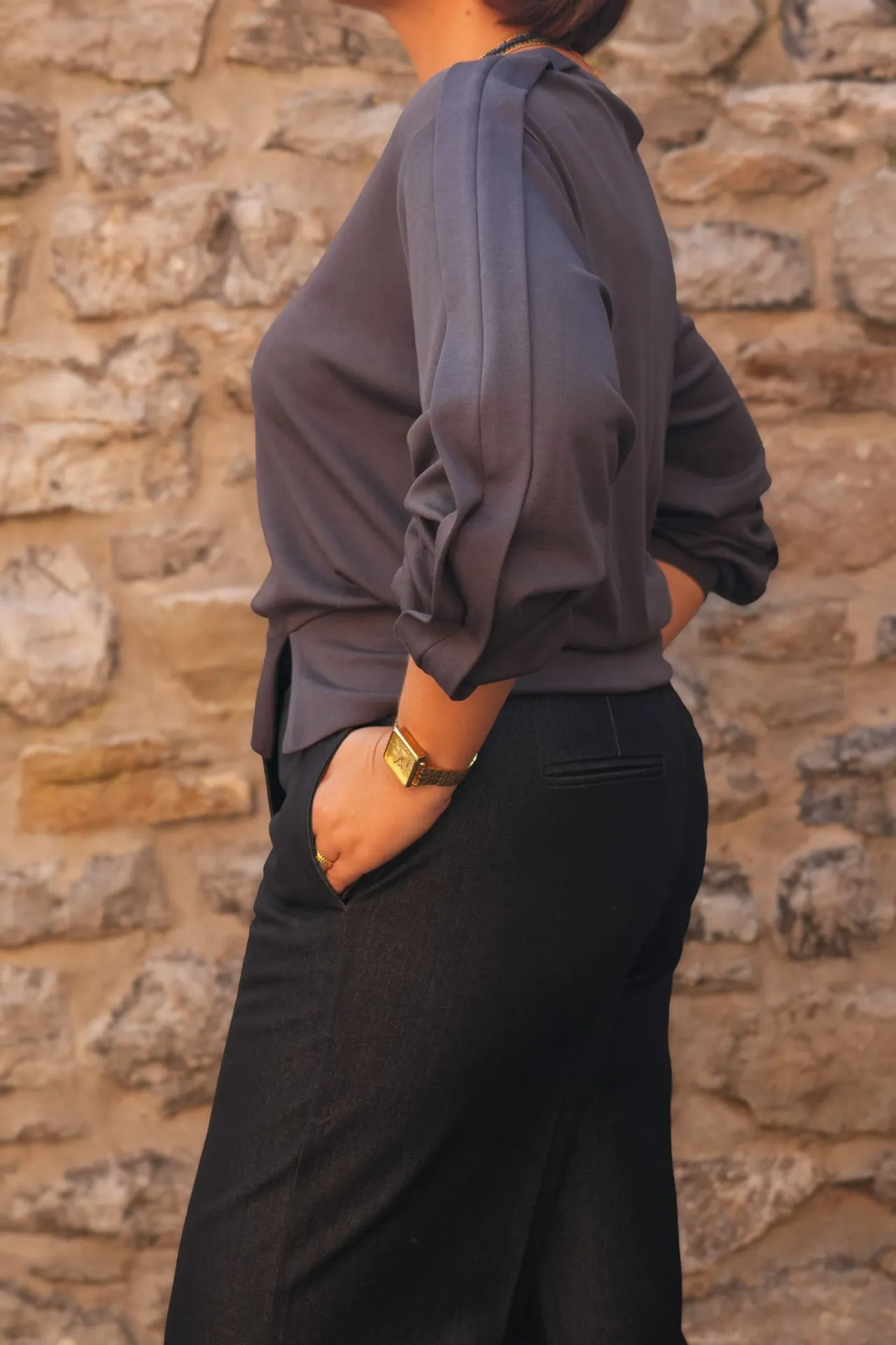 Pull léger avec ceinture et détails plissés - YAYA - Hole Black (vue 3)