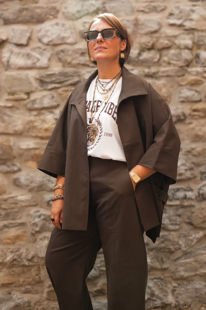Pantalon large à pinces taille haute - Café (vue 9)