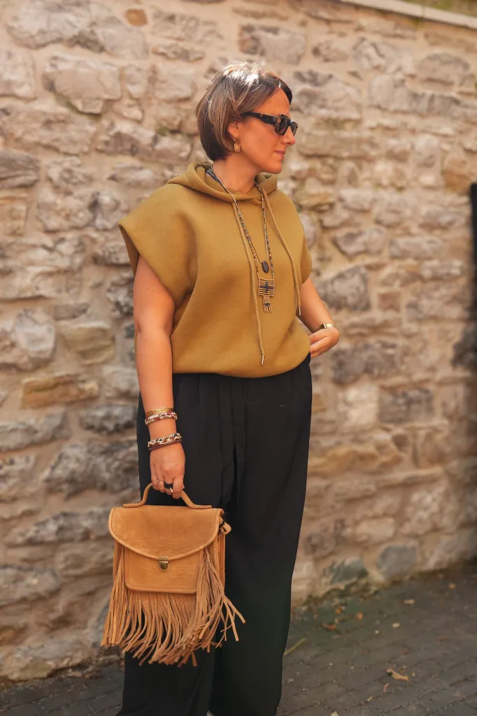 Sweat à capuche sans manches - Olive (vue 2)
