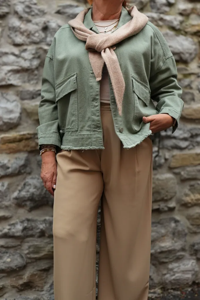Pantalon de tailleur fluide avec plis plats - Pina - Camel (vue 7)