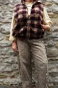 Gilet sherpa à carreaux - Bordeaux et beige (vue 3)