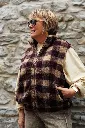 Gilet sherpa à carreaux - Bordeaux et beige (vue 4)