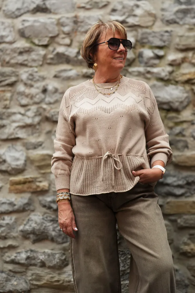 Pull ajouré à cordon - Taupe (vue 3)
