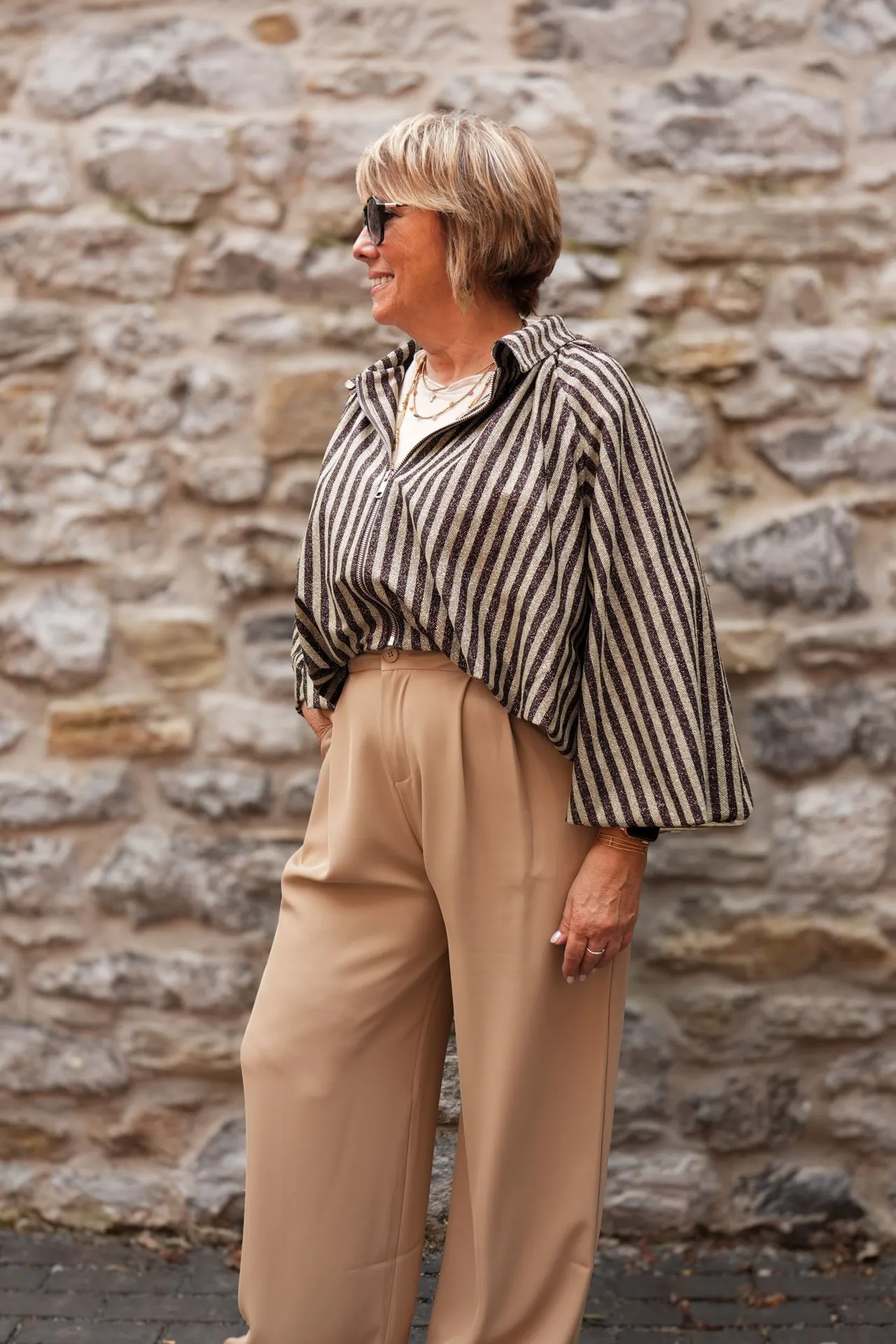 Blouson zippé manches ballon - Beige (vue 6)