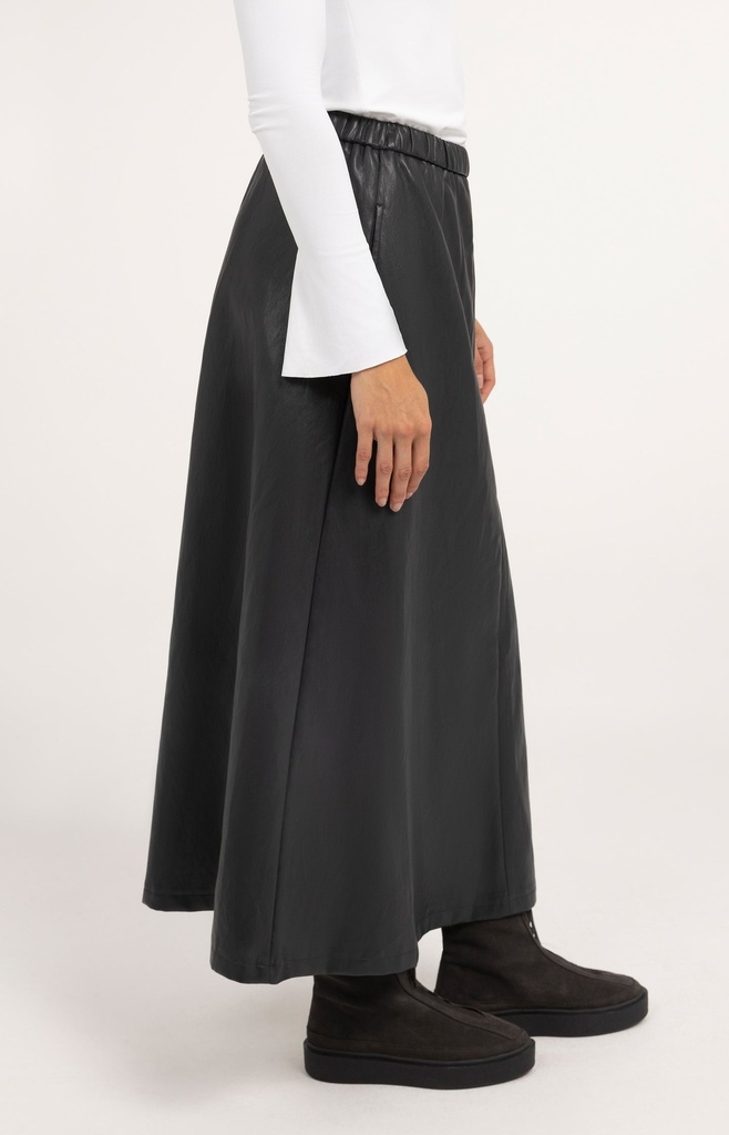 Jupe midi simili cuir à poches - YAYA - Hole Black (3)
