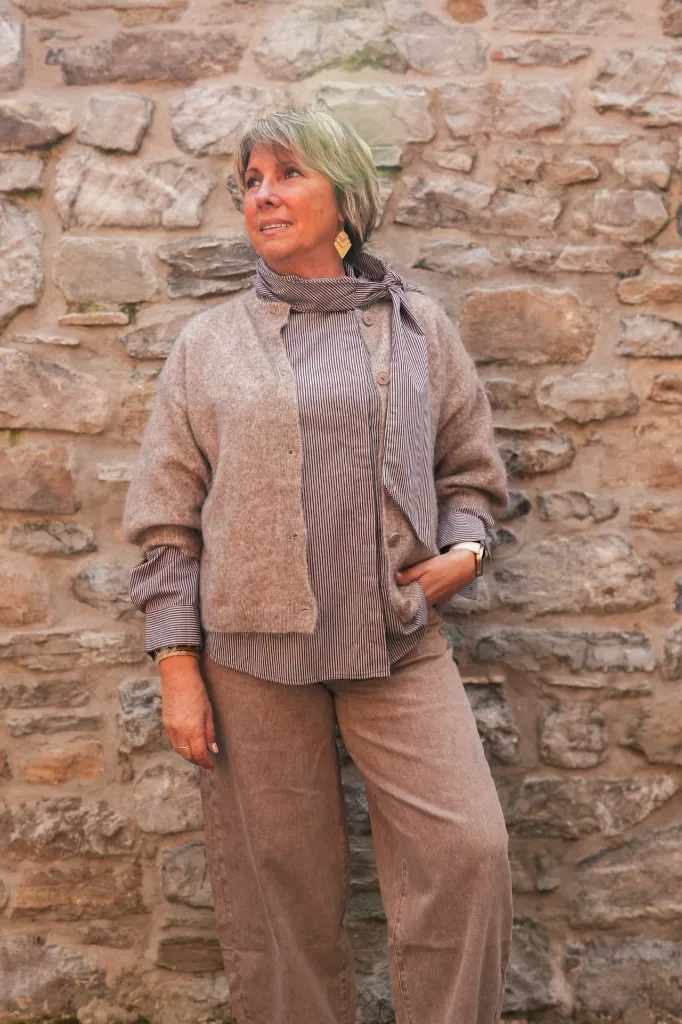 Chemise lignée col lavallière - marron (vue 8)