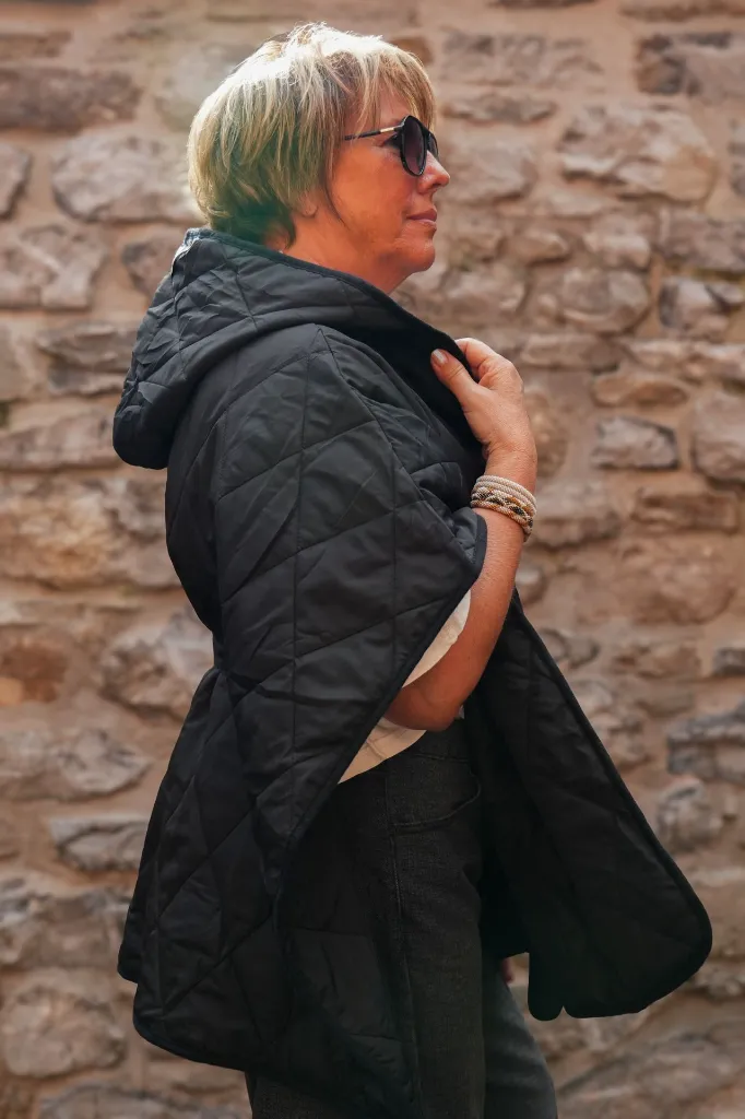 Manteau cape matelassé oversize - Noir (vue 3)