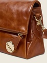 Sac bandoulière Paul Marius Bernadette Pochette en cuir vernis cognac (6)