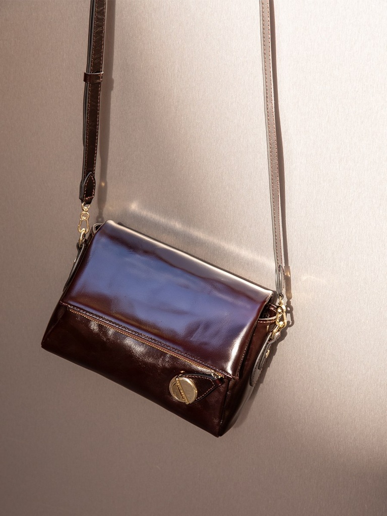 Sac bandoulière Paul Marius Bernadette Pochette en cuir vernis aubergine (5)