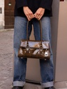 Sac baguette Paul Marius Bernadette Baguette en cuir vernis vert kaki (6)