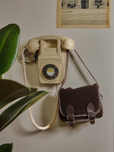 Sac bandoulière Paul Marius Loulou S en cuir suédé chocolat