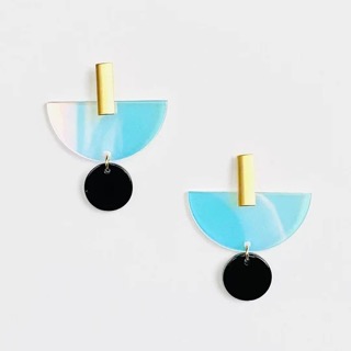 [BOO1109] Boucle d'oreille asymétrique NAO - Collection plaqué or et acétate - BOO 1109