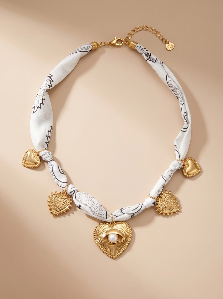 [45547-COLLIER-ALITZEL-BLANC] Collier en tissu avec charms coeur - Alitzel - Blanc