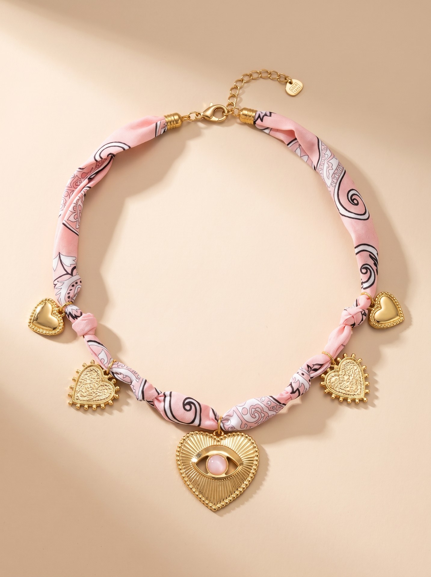 Collier en tissu avec charms coeur - Alitzel - Rose