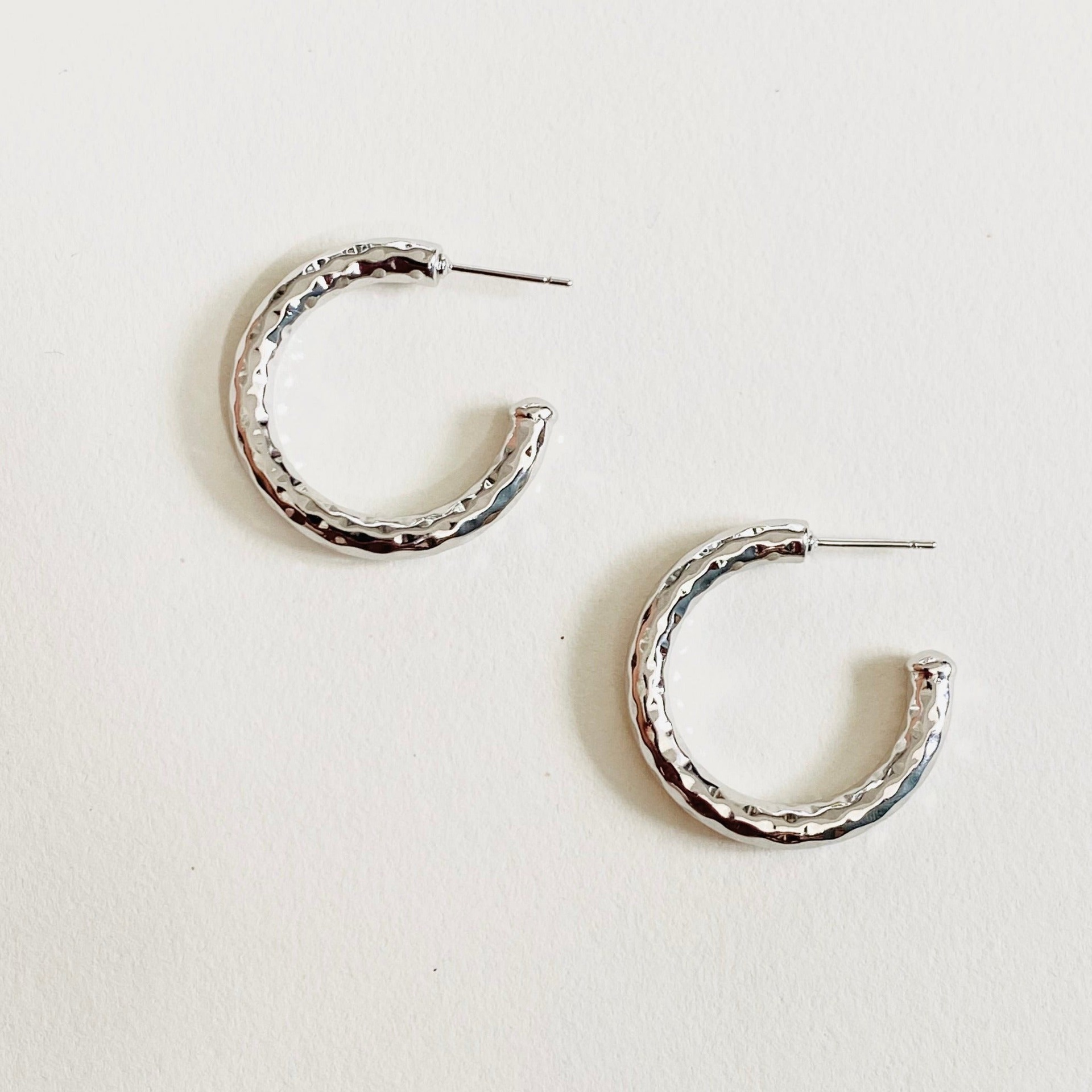 Boucles Madeleine argent Argentée
