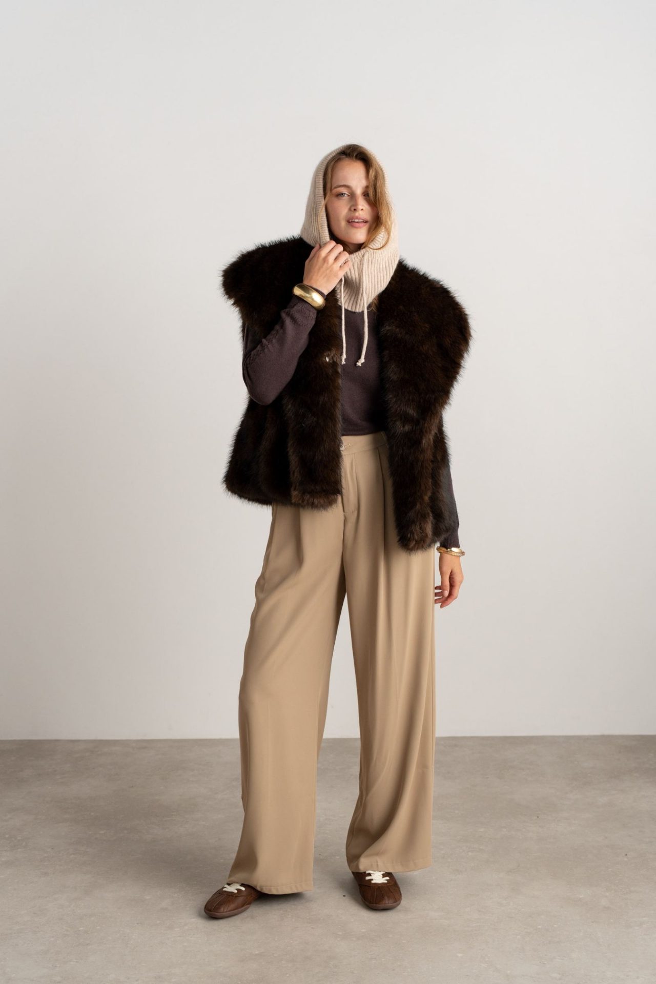Pantalon de tailleur fluide avec plis plats - Pina - Camel