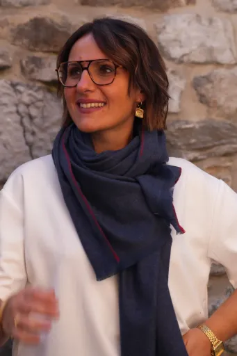 Écharpe frangée en maille douce - Marine