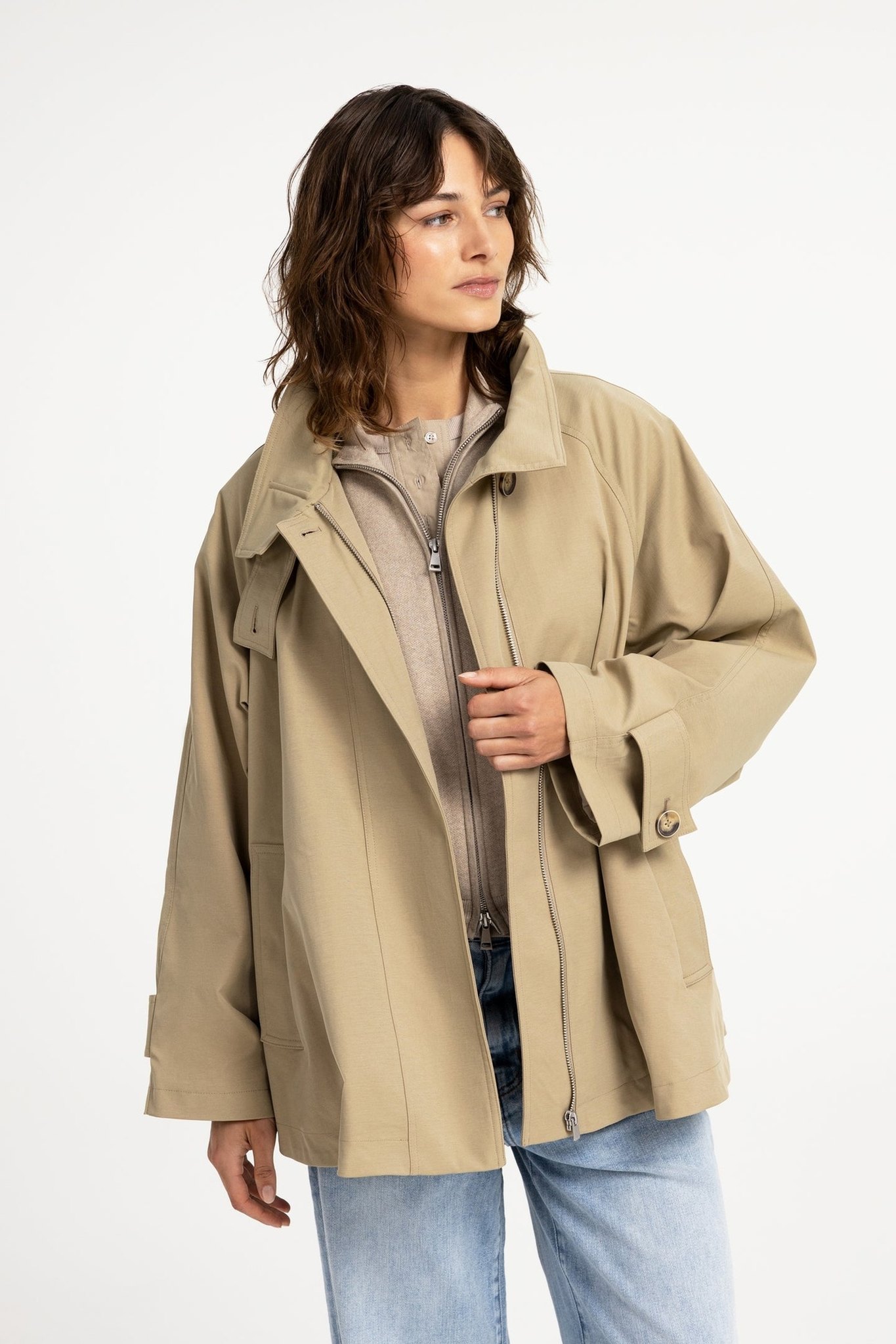 Veste trench évasée beige — collection Yaya août