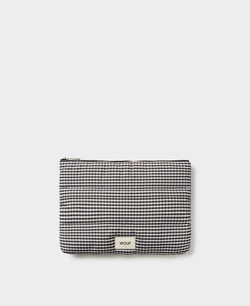 WOUF MLQ230025 Pouch Chloe Front