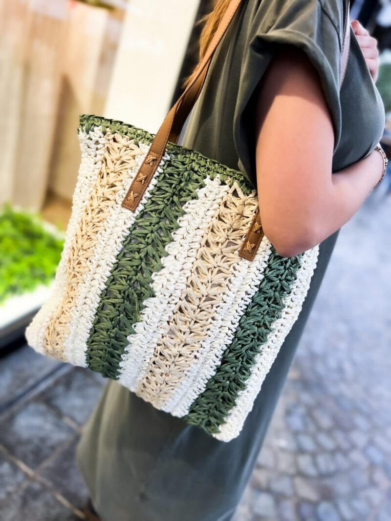 sac en paille bicolore ana kaki 01 scaled