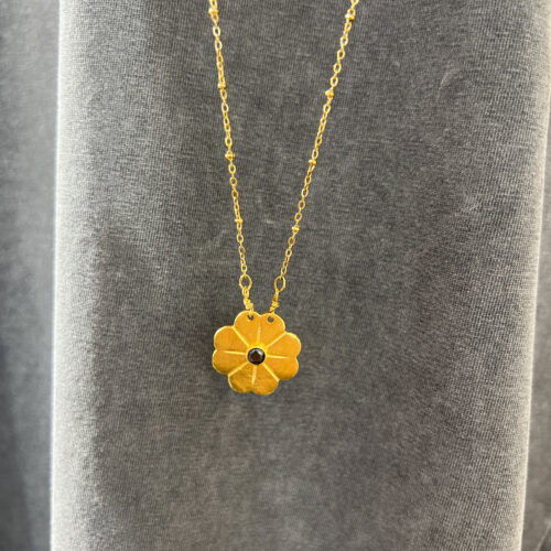 Collier avec pendentif et pierres semi-précieuses - Le monde est stone - FLOWER - Doré Hématites
