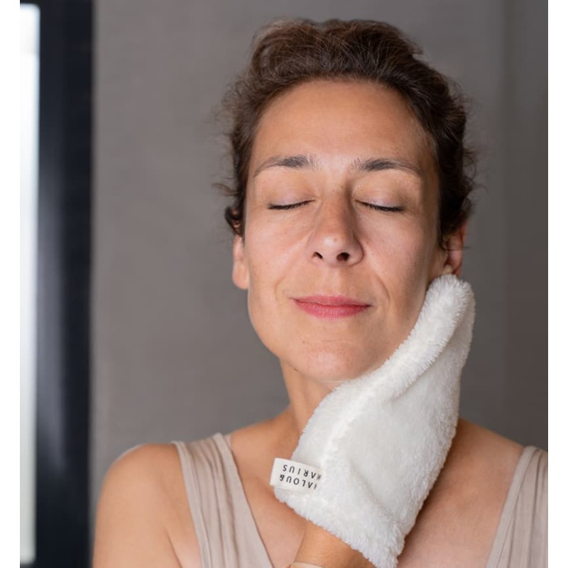 malou-marius-gant-demaquillant-damour-et-deau-fraiche_01 malou marius gant demaquillant damour et deau fraiche 01