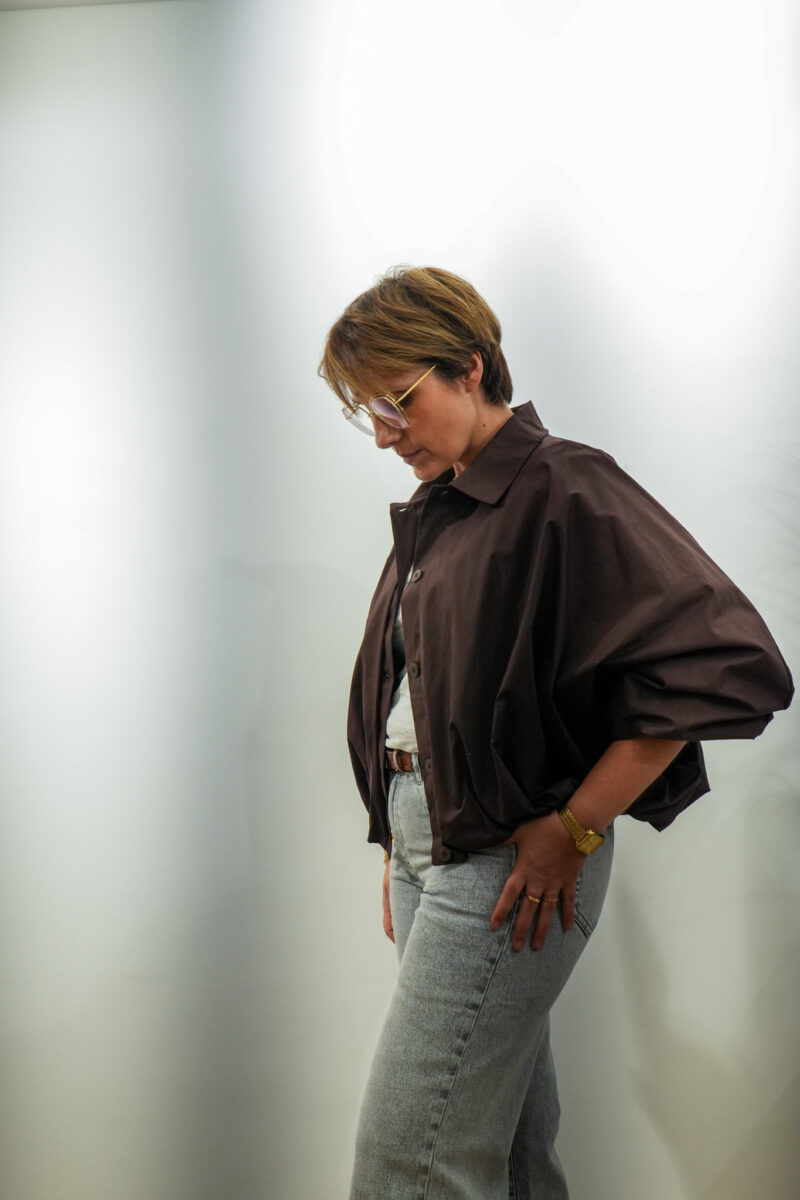 chemise ample coupe ballon chocolat 04