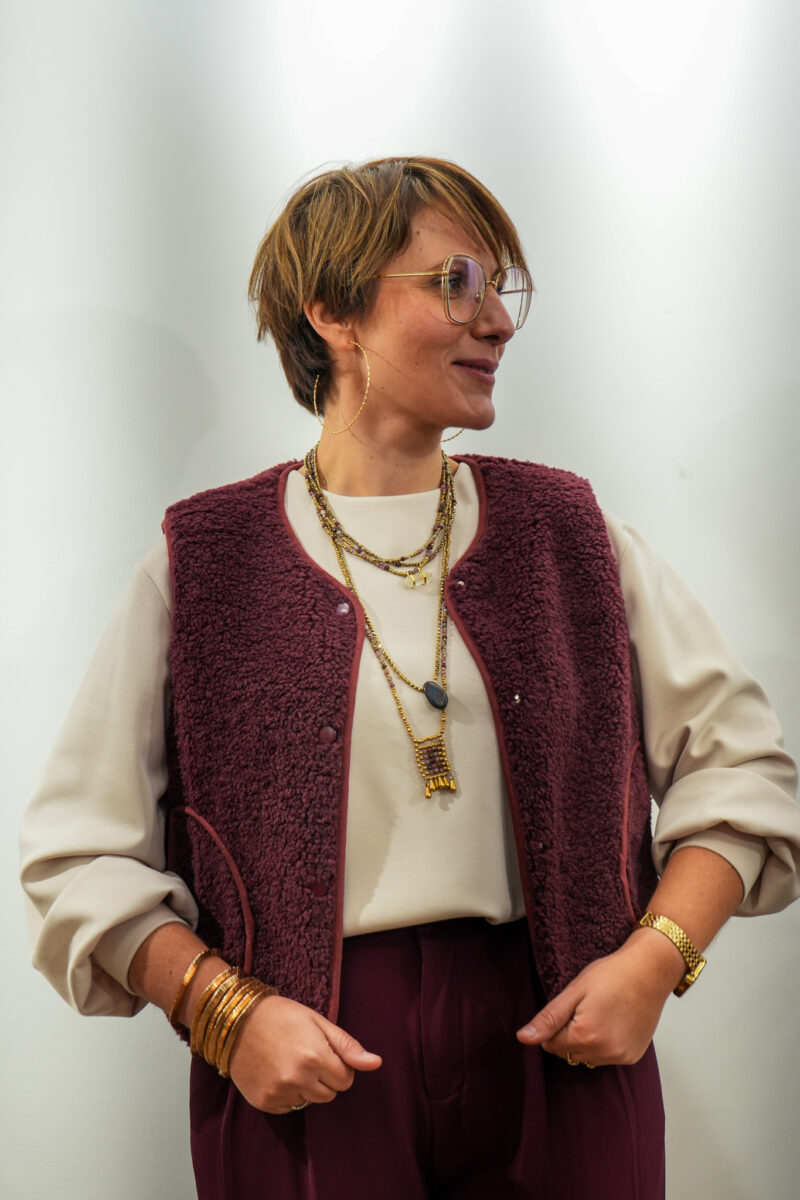 gilet sans manches en teddy marina bordeaux 03