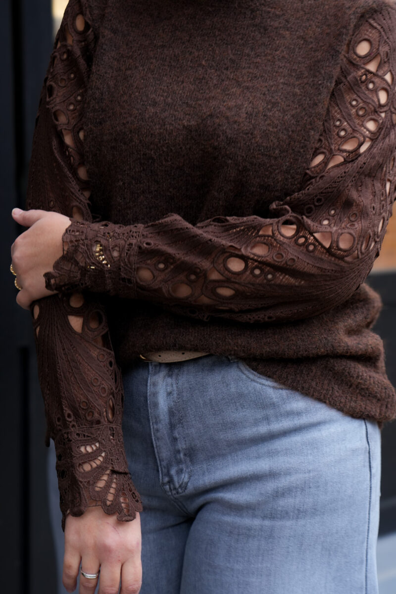 pull-sans-manches-emma-brun_03 pull sans manches emma brun 03