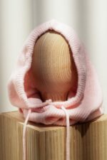 Cagoule col en mailles unie - rose clair