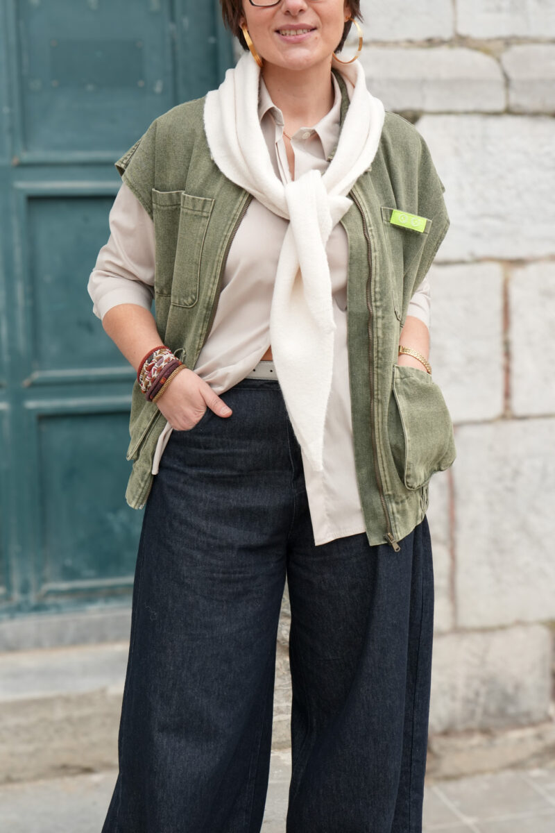 veste en jeans delave sans manche kaki 02