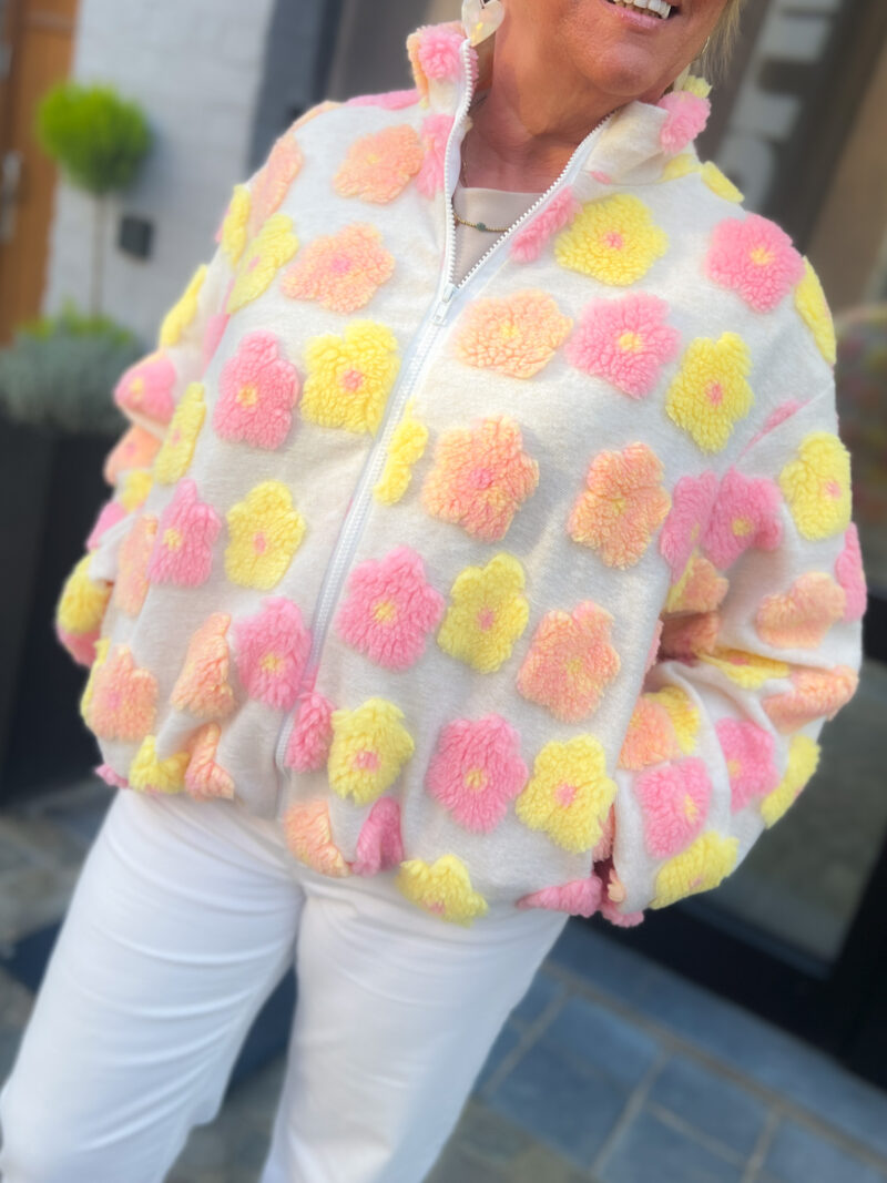 veste polaire oversize floque flower jaune 02