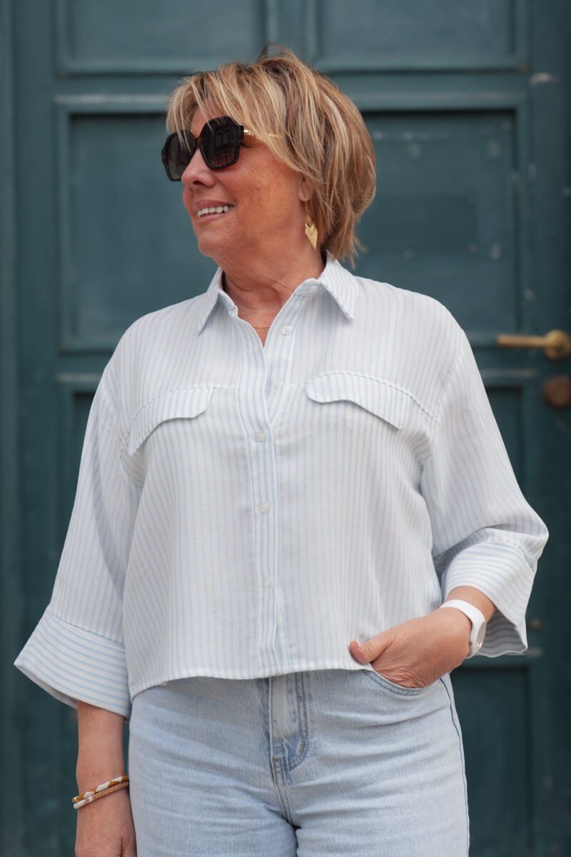 chemise lignee avec manches 3 4 et poches bleu ciel 04