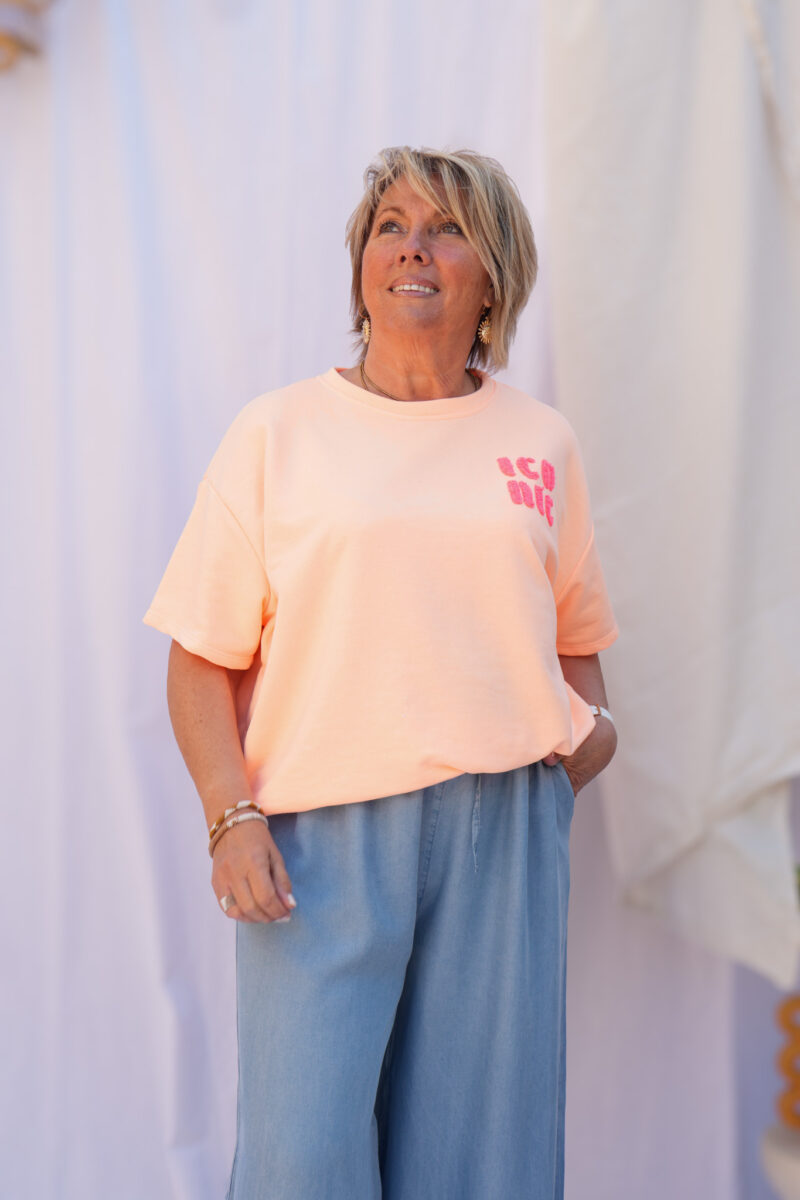 t shirt a manches courtes avec logo brode iconic abricot 03