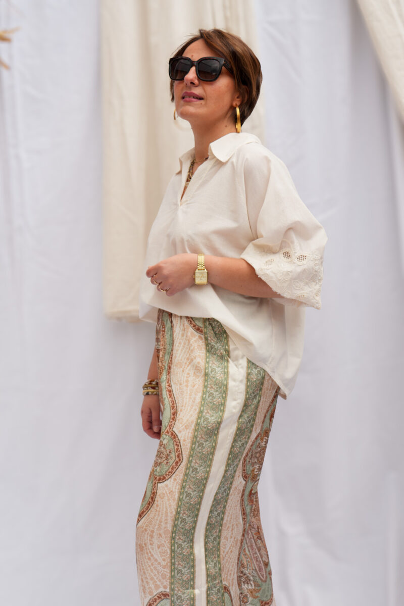 blouse-avec-broderie-perlee-aux-manches-ecru_07 blouse avec broderie perlee aux manches ecru 07